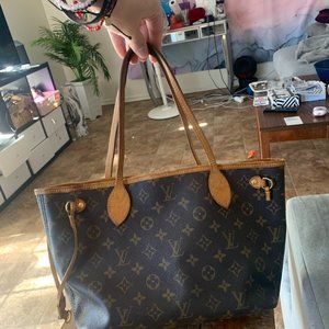 Louis Vuitton Monogram Neverfull PM